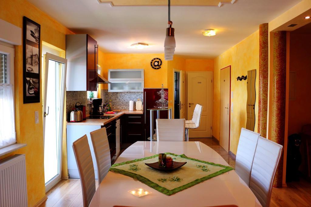 Apartment Euro As Kappel-Grafenhausen Szoba fotó